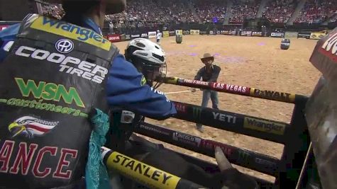 Cooper Davis Splits Round 2 Win At Last Cowboy Standing