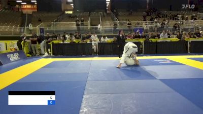 S. MAXIMUS SCHWARTZ vs KIANOA ALIJAH ROBERTS 2024 Pan Jiu Jitsu IBJJF Championship