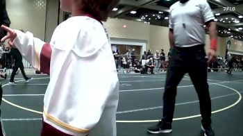 132 lbs Consi Of 8 #2 - Joshua Perez, Christopher Columbus HS vs Javier Lopez, Chain Gang