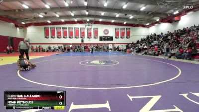 157 lbs Champ. Round 2 - Noah Reynolds, Fresno City College vs Christian Gallardo, Arizona Christian