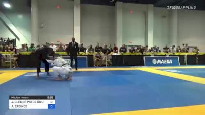 JUAN CLEBER PIO DE SOUZA vs ANTHONY CRONCE 2021 World Master IBJJF Jiu-Jitsu Championship