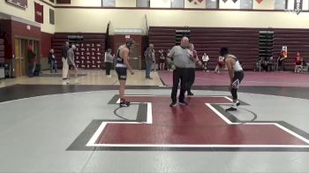 JV-4 lbs Round 2 - Bryson Eckrich, Clear Creek-Amana vs Juan Lux, South Tama County