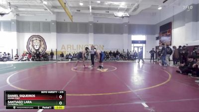 215 lbs Champ. Round 1 - Santiago Lara, Cathedral City vs Daniel Siqueiros, Xavier Prep