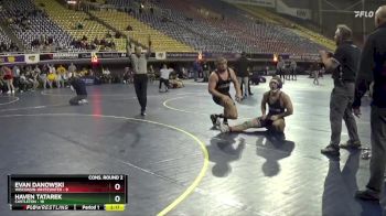 197 lbs 2nd Wrestleback (16 Team) - Haven Tatarek, Castleton vs Evan Danowski, Wisconsin-Whitewater