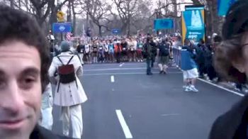 NYRR Stat-master Gordon before the 2010 NYC Half Marathon