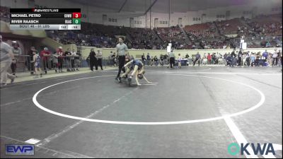 61 lbs Consi Of 8 #2 - Michael Petro, Cowboy Wrestling Club vs River Raasch, Black Fox Wrestling Club