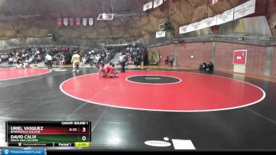 197 lbs Quarterfinal - Uriel Vasquez, Bakersfield College vs David Calix, Santa Ana College