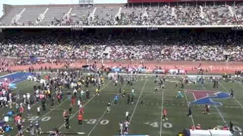 Cheers for Bolt while warming up at the 2010 Penn Relays