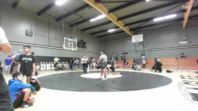 250 lbs Cons. Round 4 - Noah Gonzalez, Vacaville Wreslting Club vs Wyatt Banuelos, Vacaville Wreslting Club