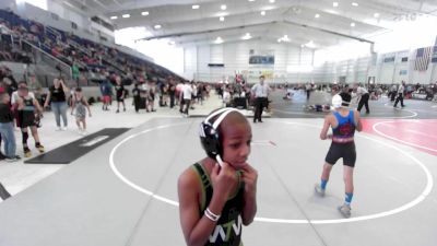 69 lbs Rr Rnd 3 - Andrew R Garza, Madera WC vs Isaiah Roberson, White Tanks WC