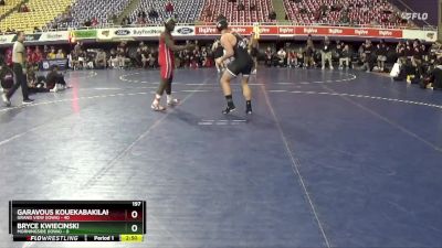 197 lbs Round 1 (16 Team) - Garavous Kouekabakilaho, Grand View (Iowa) vs Bryce Kwiecinski, Morningside (Iowa)