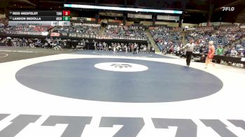 132 lbs Cons. Round 1 - Reid Niedfeldt, Tecumseh-Shawnee Heights HS vs Landon Bedolla, Arkansas City HS