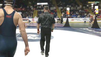 165 lbs Round Of 16 - Matthew Ferrero, East Longmeadow vs Caden Smith, Central Catholic