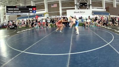 215 lbs Quarters - Mekhi Bovee, Wyoming vs Daniel Moylan, California