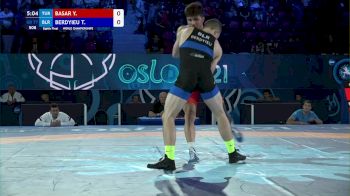 77 kg 1/8 Final - Yunus Basar, Turkey vs Tsimur Berdyieu, Belarus