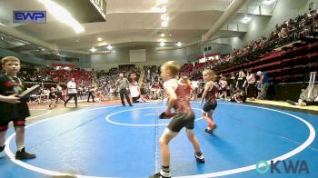 37-40 lbs Consi Of 4 - Mackenzie Woods, Warhorse Wrestling Club vs Evelyn Shimonek, Pawhuska Elks Takedown