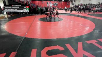 132 lbs Champ. Round 1 - Michael Crawford, Wilmette (LOYOLA) vs Lucas Forsythe, New Lenox (PROVIDENCE CATHOLIC)