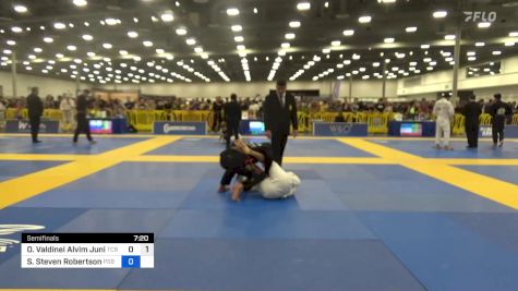 Oilson Valdinei Alvim Junior vs Sean Steven Robertson 2023 IBJJF Jiu-Jitsu CON International