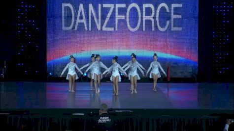 DanzForce Tiny Divas [2018 Tiny Contemporary/Lyrical Day 2] NDA All-Star National Championship