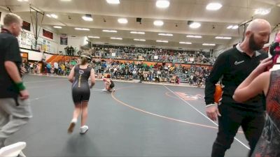 98-106 lbs Round 1 - Annie Luebbe, Thermopolis Middle School vs Autumn Kleinfeldt, Powell Middle School