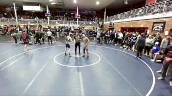 126 lbs Champ. Round 3 - Garrett Taylor, Glacier Peak vs Czar Quintanilla, University