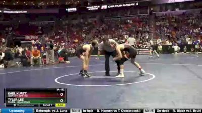 3A-132 lbs Quarterfinal - Kael Kurtz, Iowa City, City High vs Tyler Lee, Prairie, Cedar Rapids