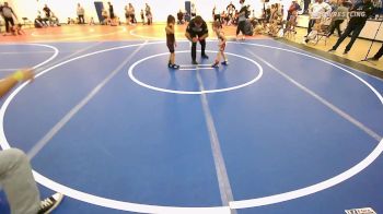 43 lbs Round Of 32 - Jaxon Bonds, Claremore Wrestling Club vs Anahi Garcia, Owasso Takedown Club