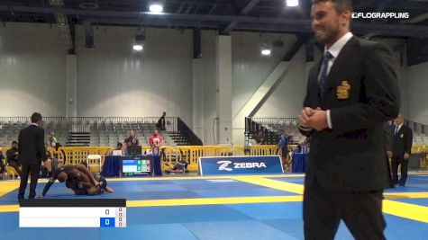 AVERY-WARREN ARTHUR BROOKS vs ROBERTO FRANCISCO JIMENEZ 2019 American National IBJJF Jiu-Jitsu Championship