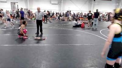 100 lbs Semis (4 Team) - Selena Hagood, R&R Ladies Black vs Arianna Smith, Backyard Bullies Wrestling Club