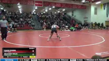 Round 1 - Brayden Wiles, Cedar Falls vs Gavin Doebel, Fort Dodge