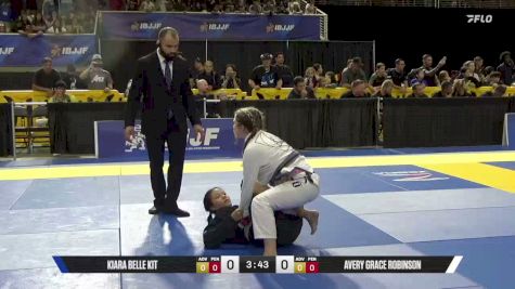 Avery Grace Robinson vs Kiara Belle Kit 2026 Pan Kids Jiu-Jitsu IBJJF Championship