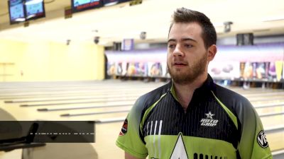 Simonsen Cruises Into Day 2