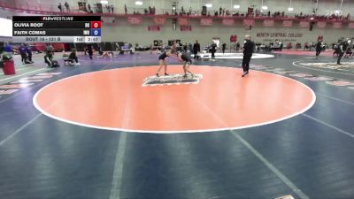 131 B Champ. Round 1 - Olivia Root, Davenport University vs Faith Comas, Illinois Wesleyan