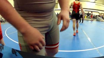 184 lbs Quarterfinal - Richard Davis, University Of Olivet vs Luke Ciampa, East Stroudsburg University