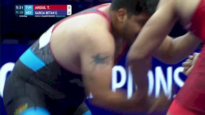 125 kg Qualif. - Taha Akgul, Turkiye vs Eduardo Maximiliano Garcia Betanzos, Mexico
