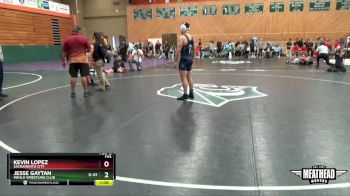 133 lbs Quarterfinal - Jesse Gaytan, Menlo Wrestling CLub vs Kevin Lopez, Sacramento City