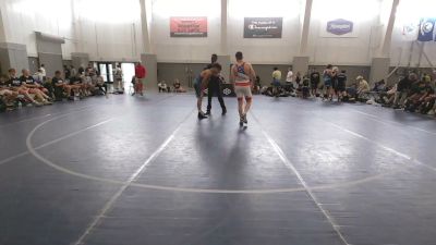 138 lbs Ryker Eberhart, Iowa Blue vs Julian (Gullien) Holguin, California Silver