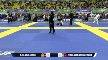 Vitoria Gabriella Nogueira Dos R vs Alexia Souza Arantes 2025 Brasileiro Jiu-Jitsu IBJJF
