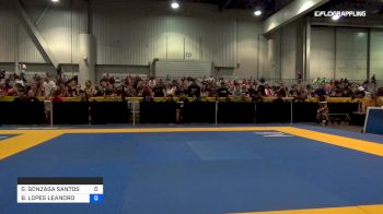 GABRIEL GONZAGA SANTOS NOGUEIRA vs BRUNO LOPES LEANDRO 2019 World Master IBJJF Jiu-Jitsu Championship