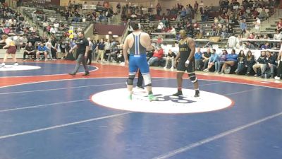 6A 285 lbs Quarterfinal - Yahir Ruiz, Rogers vs Evan Blackwell, Central