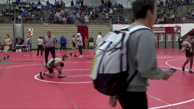 126 lbs Champ. Round 1 - Terry Easley, Warren Wrestling Academy vs Elijah Wolf, Pendleton