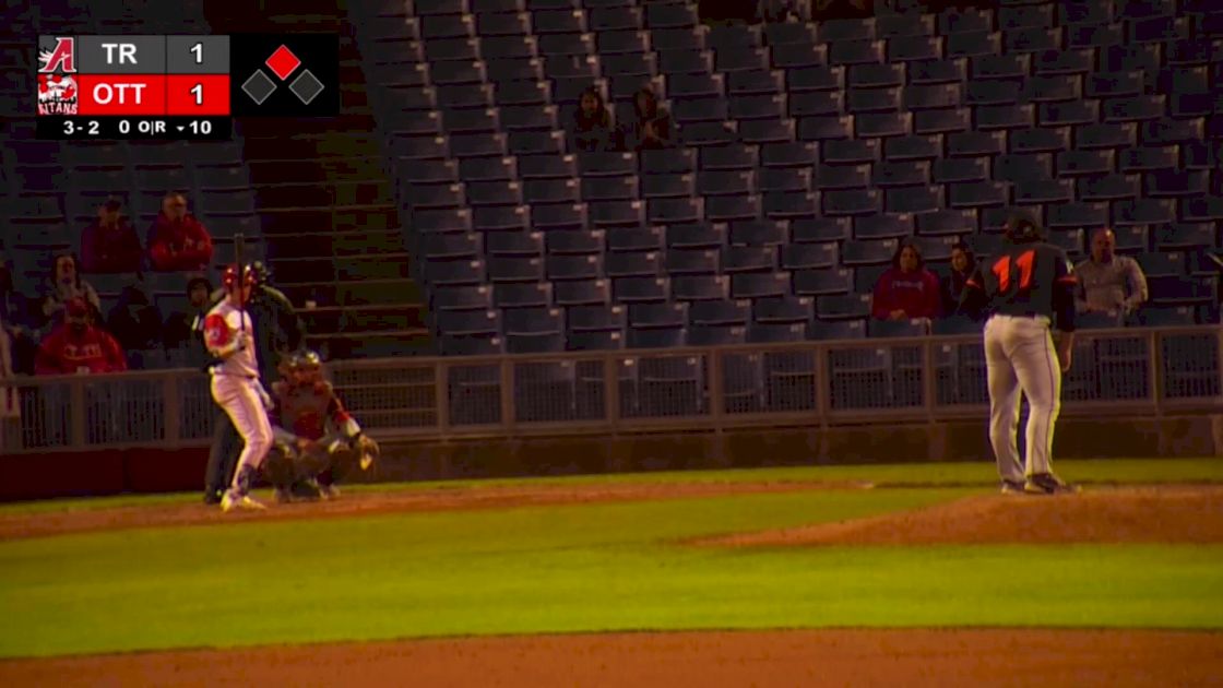 WATCH: Jamey Smart Walks It Off For The Titans