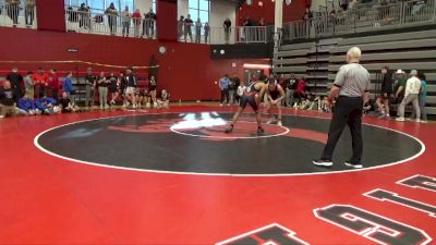 157 lbs Cons. Round 3 - D`Angelo Moreno, Cedar Rapids Washington vs Oliver Parker, Dubuque Senior