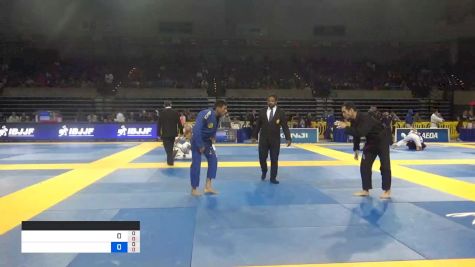 DAVIN CASTILLO ORDINARIO vs JEYSEN SANTIAGO DOS SANTOS 2019 Pan Jiu-Jitsu IBJJF Championship