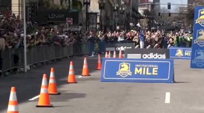 Lukas Verzbicas and Andy Baddeley battle at the finish 2011 Men's Boston Marathon BAA Road Mile Finish (Close finish)