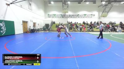 285 lbs Quarterfinal - Jonathan Garcia, Bakersfield College vs Alonzo Cardona, Victor Valley College