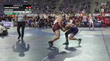 157 lbs Quarters & 1st Wb (16 Team) - Daniel Gunlogson, Chicago vs Luke Swan, Wisconsin-Whitewater
