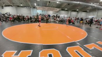 138 lbs Champ. Round 2 - Isaac Sisneros, Cheyenne Mountain vs Robert Mitchell, Horizon
