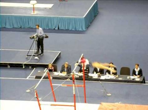 Beth Tweddle - NEW ROUTINE - July 2011 (British Championships)