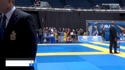 MAX LEON BICKERTON vs CHARLES KILYAN MCGUIRE 2019 World IBJJF Jiu-Jitsu No-Gi Championship